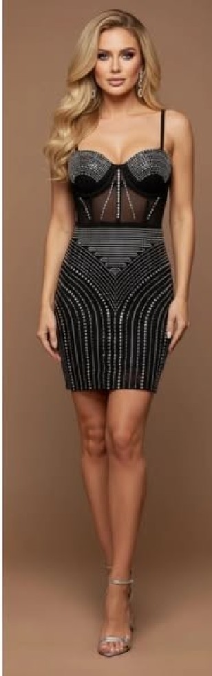 Robe courte bustier strassée