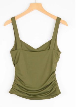 Top stretch froncé à larges bretelles