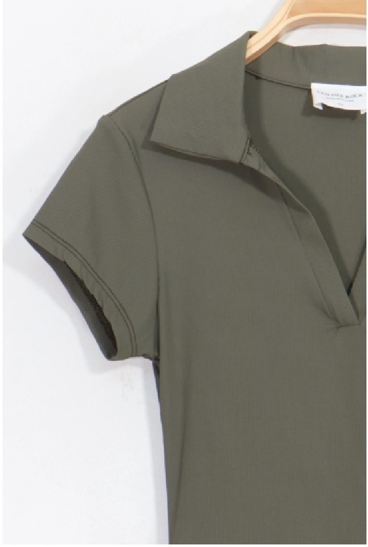 Body grande taille col polo et décolleté en V