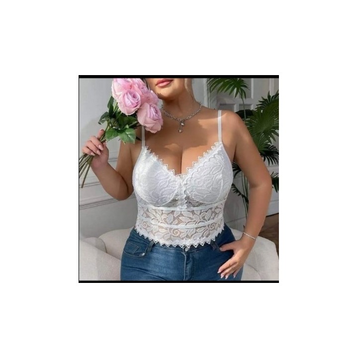 HAUT EN DENTELLE